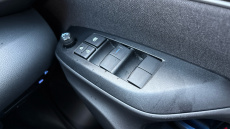 Toyota Yaris Cross 1.5 Hybrid Design 5dr CVT Hybrid Estate